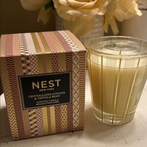 Nest crystalized ginger & vanilla bean scented candle !